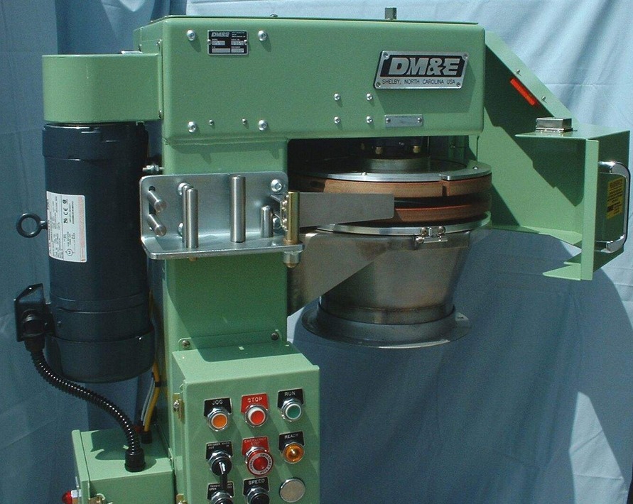 碳纖維切斷機（DM&E40系列)